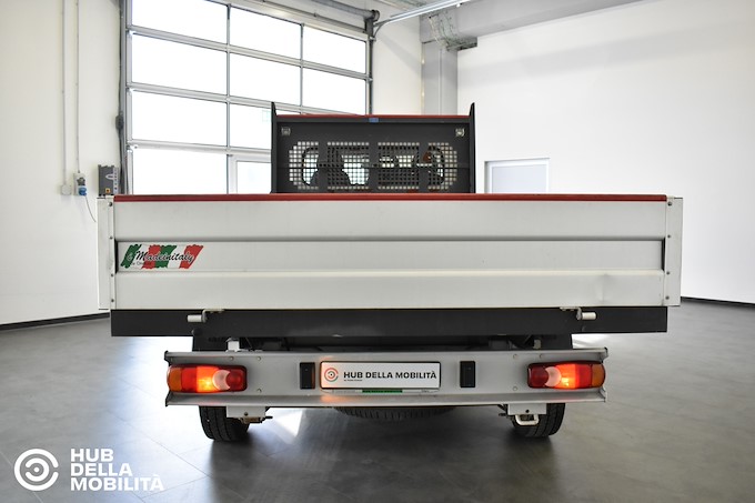 PEUGEOT Boxer 335 2.2 BlueHDi 165 S&S PLM Cassonato Acciaio